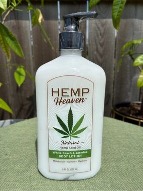 Hemp Heaven White Peach & Jasmine Body Lotion 18 oz – New Sealed